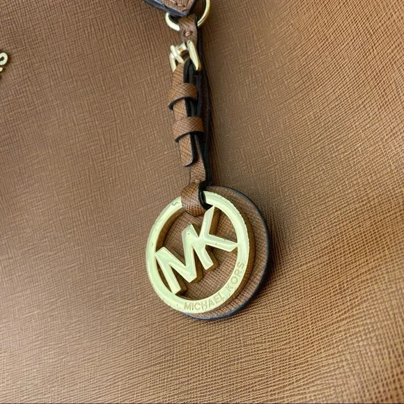 MICHAEL KORS Women’s O/S Camel Brown Medium Leather Tote Purse - Picture 11 of 12